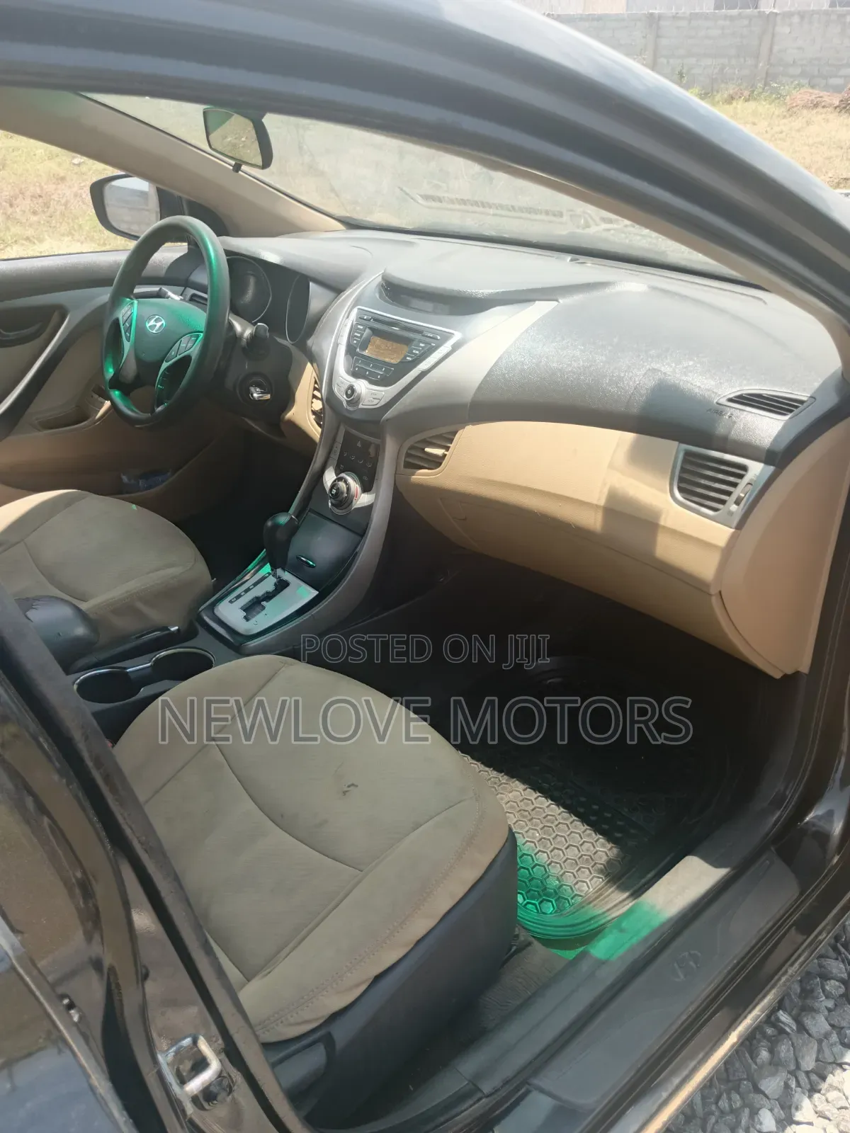 Hyundai Elantra Limited Sedan FWD (1.8L 4cyl 6A) 2013 Black