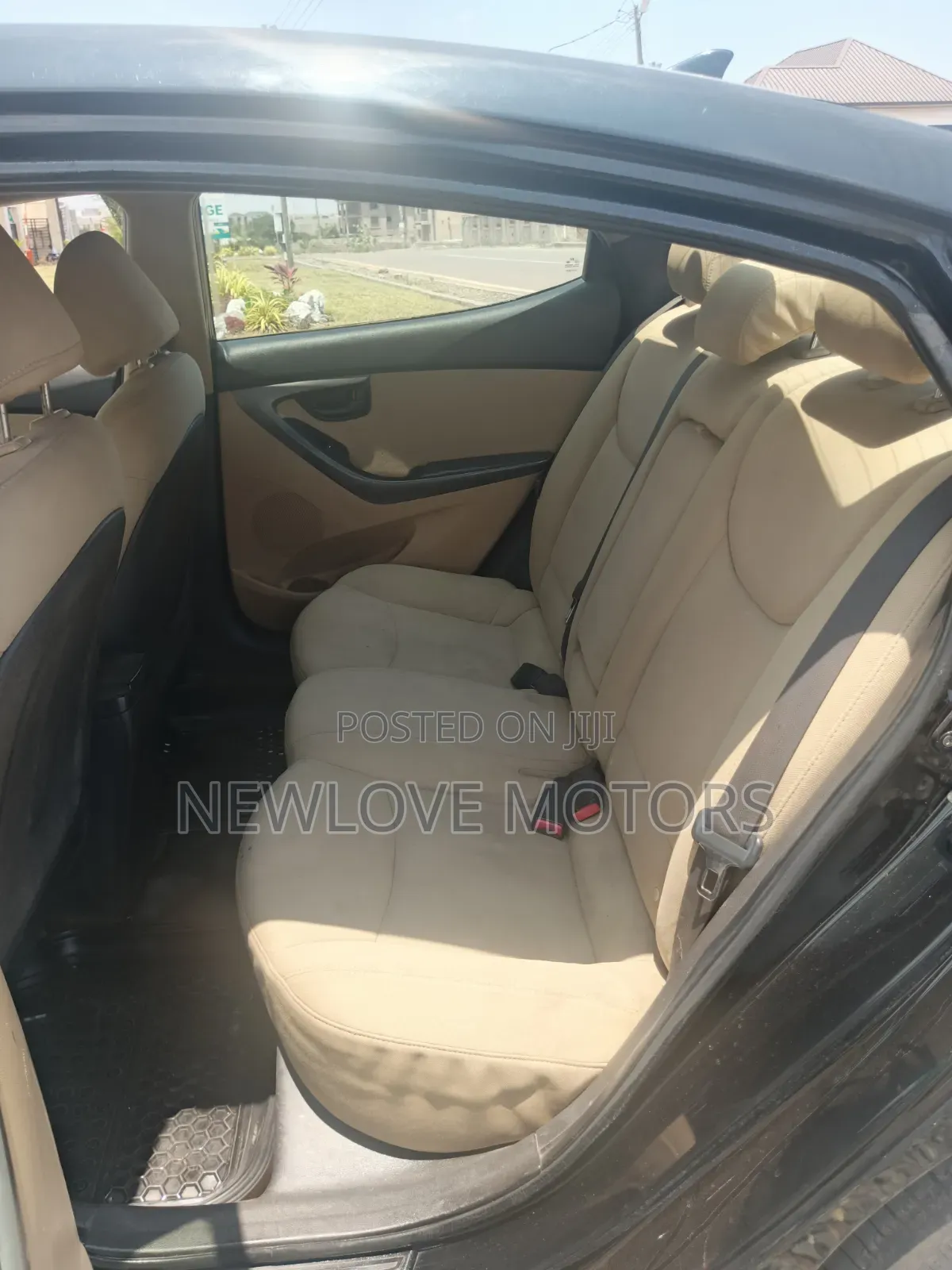 Hyundai Elantra Limited Sedan FWD (1.8L 4cyl 6A) 2013 Black