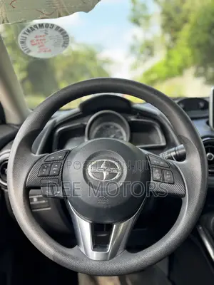 Toyota Yaris iA 1.5 FWD 2016 Burgundy