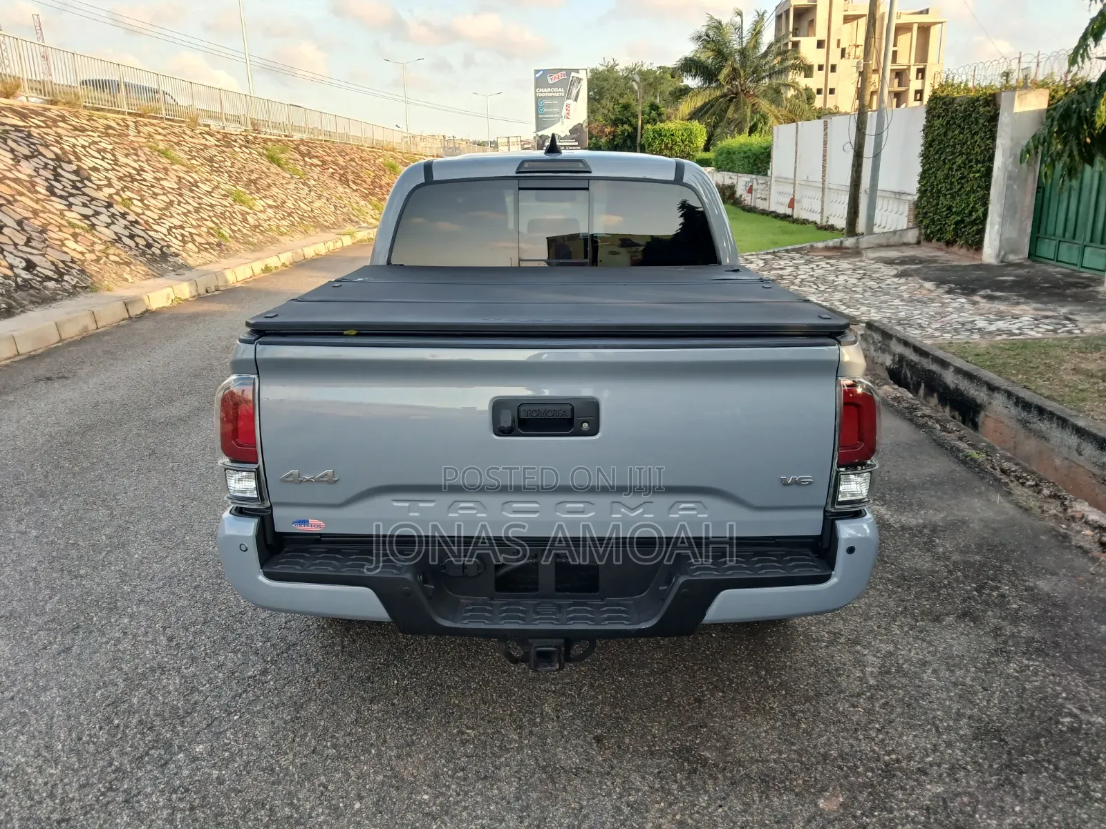 Toyota Tacoma 2020 Gray