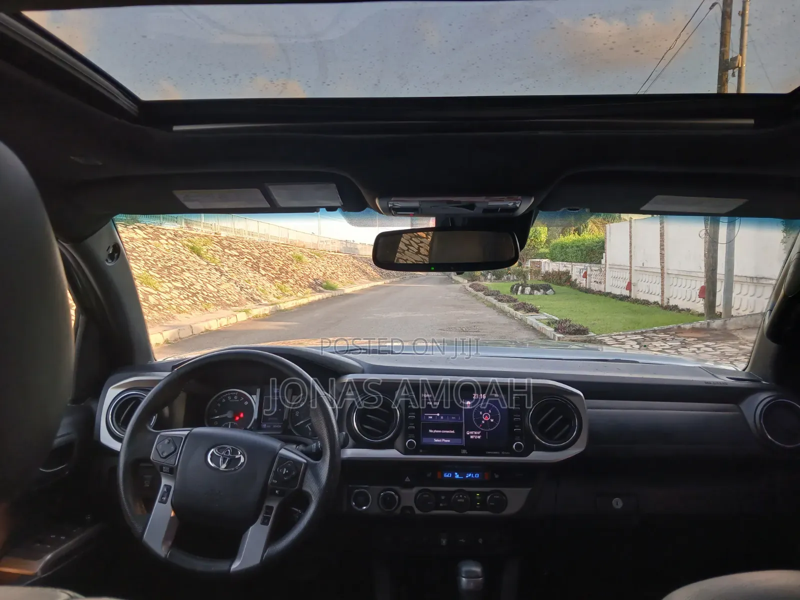 Toyota Tacoma 2020 Gray