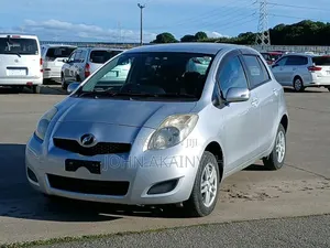 Toyota Vitz 2020 Silver