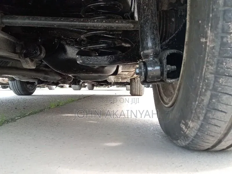 Toyota Vitz 2020 Silver