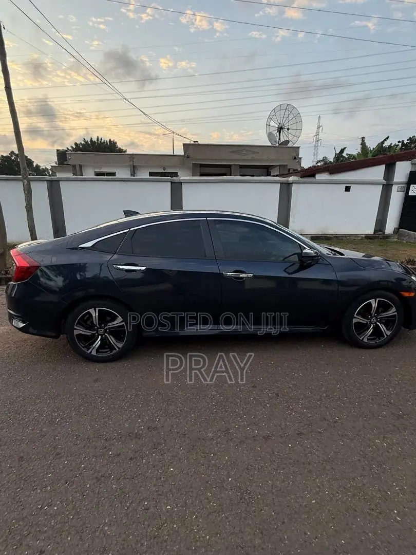 Honda Civic 2016 Blue