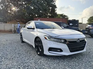 Honda Accord Touring 2018 White