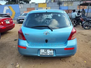 Toyota Vitz 1.3 AWD 3dr 2008 Blue