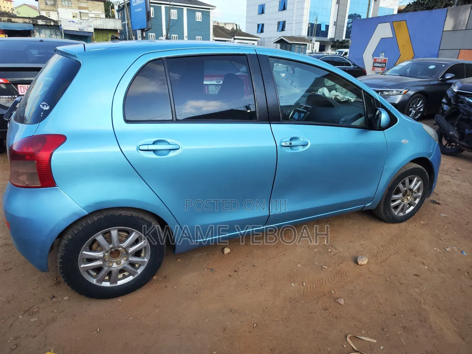 Toyota Vitz 1.3 AWD 3dr 2008 Blue