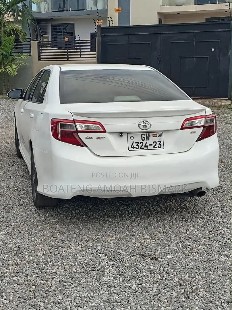 Toyota Camry 2014 White