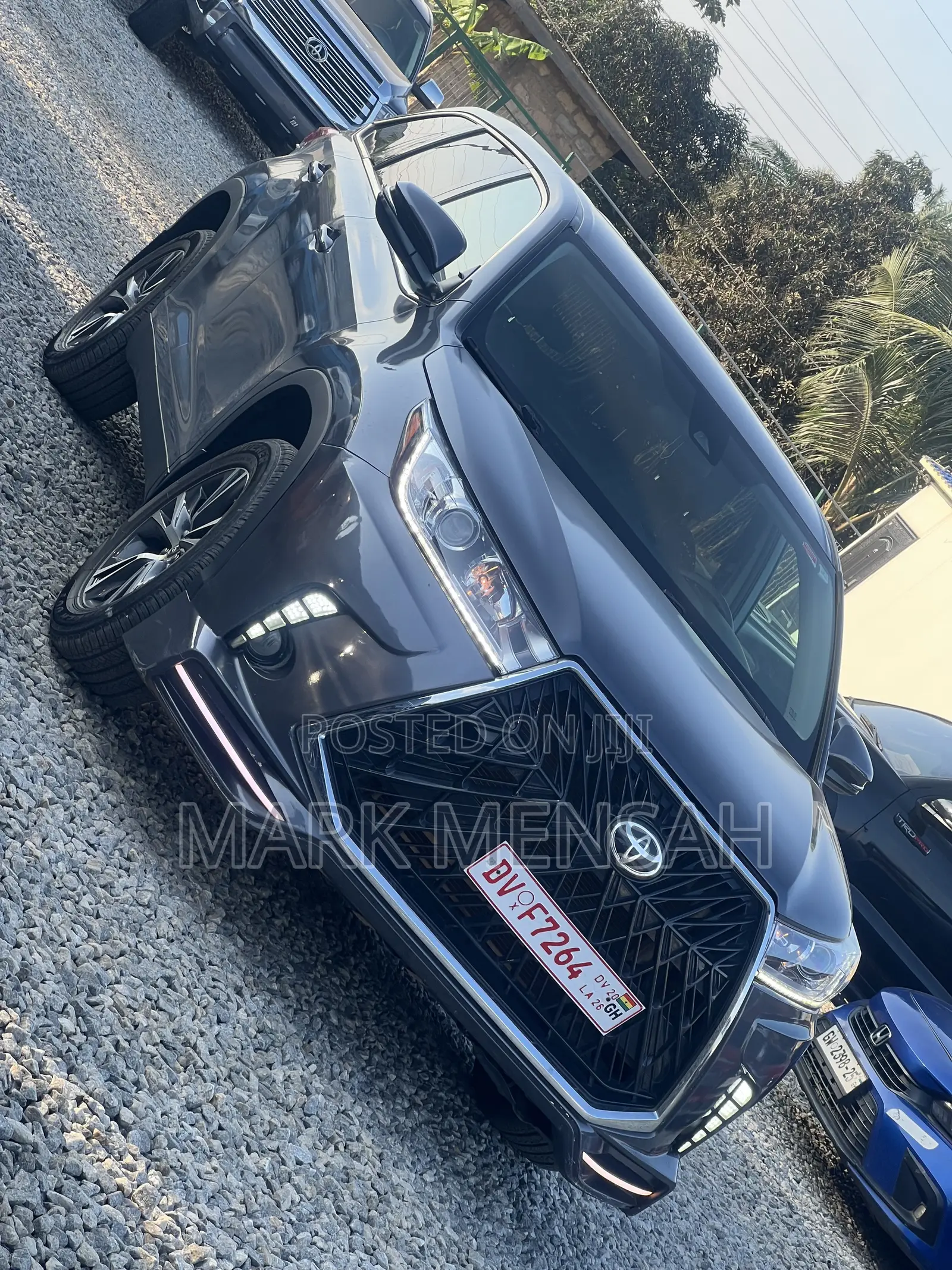 Toyota Highlander LE 2019 Gray
