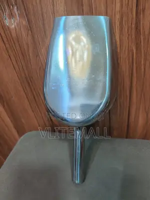 Bigger Cocktail Ice Scoop