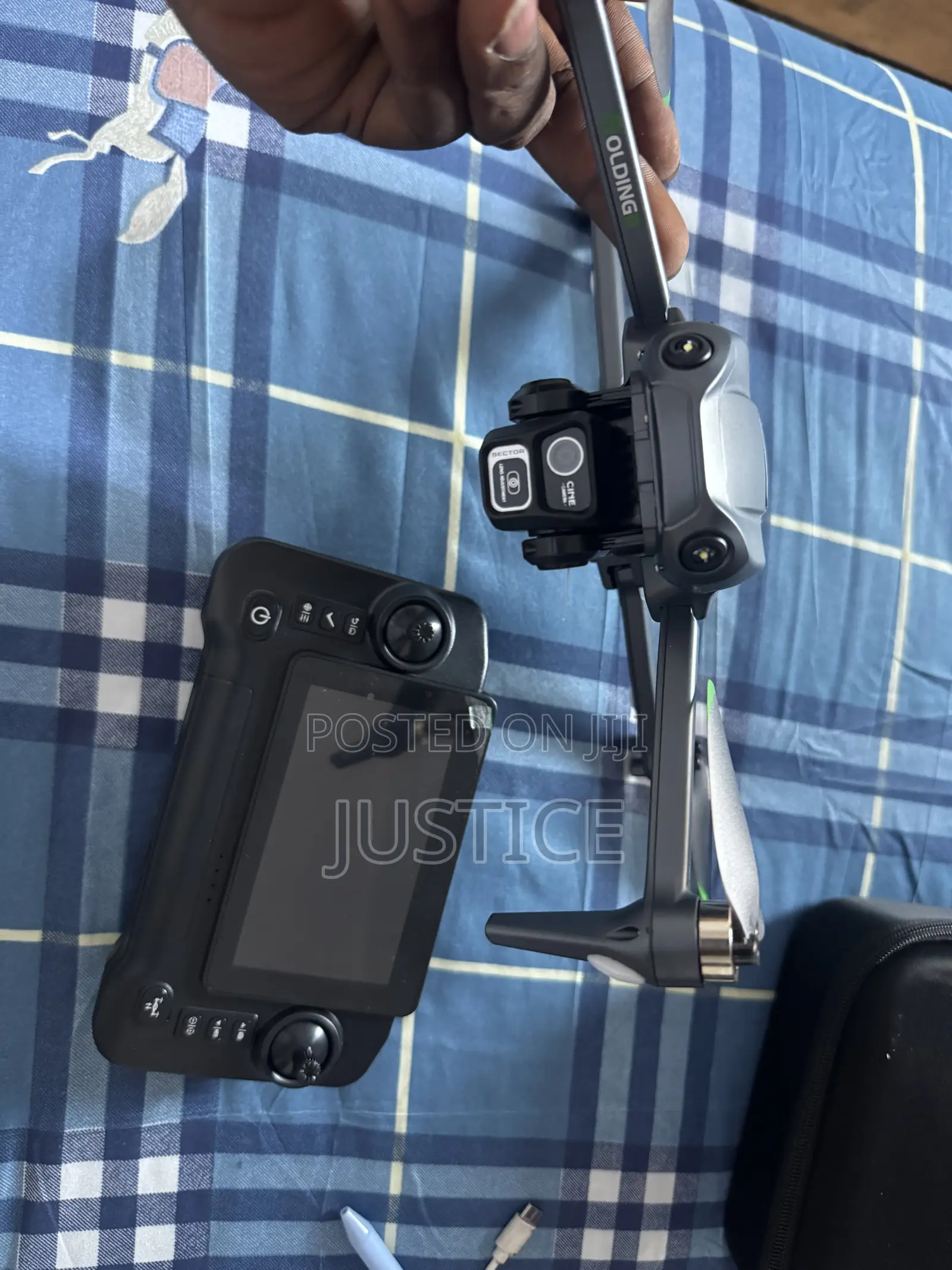 4DRCF13 Drone
