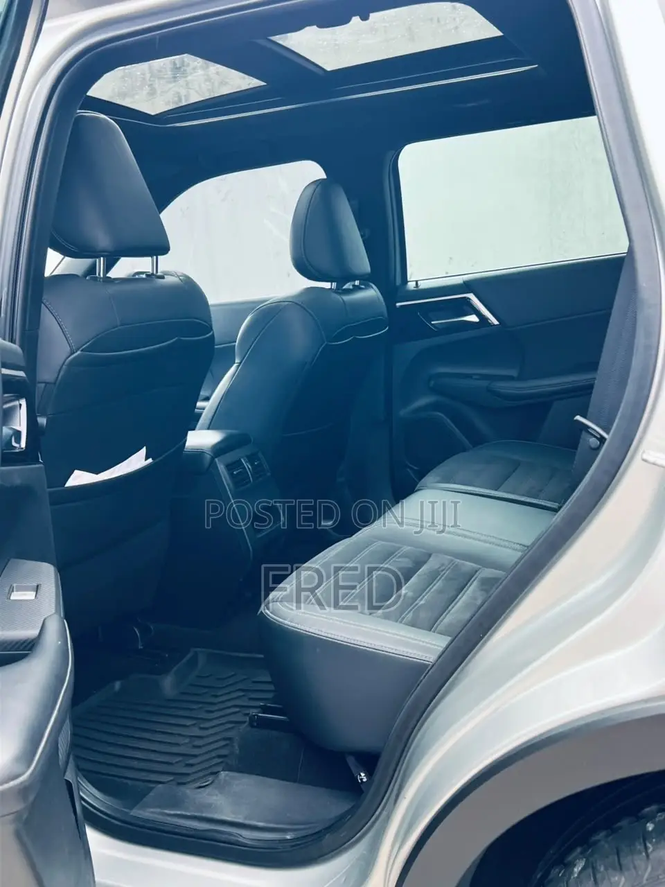 Mitsubishi Outlander SE 2022 Black