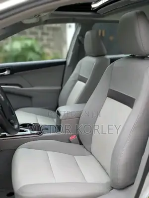 Toyota Camry 2014 Silver