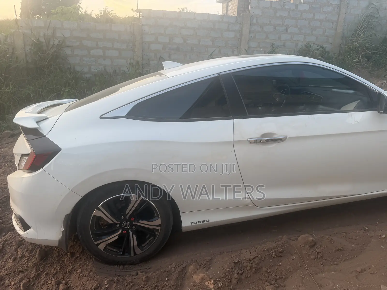 Honda Civic EX-T 2dr Coupe (1.5L 4cyl) 2016 White