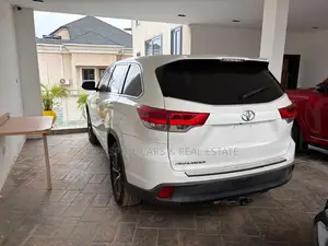 Toyota Highlander 2018 White