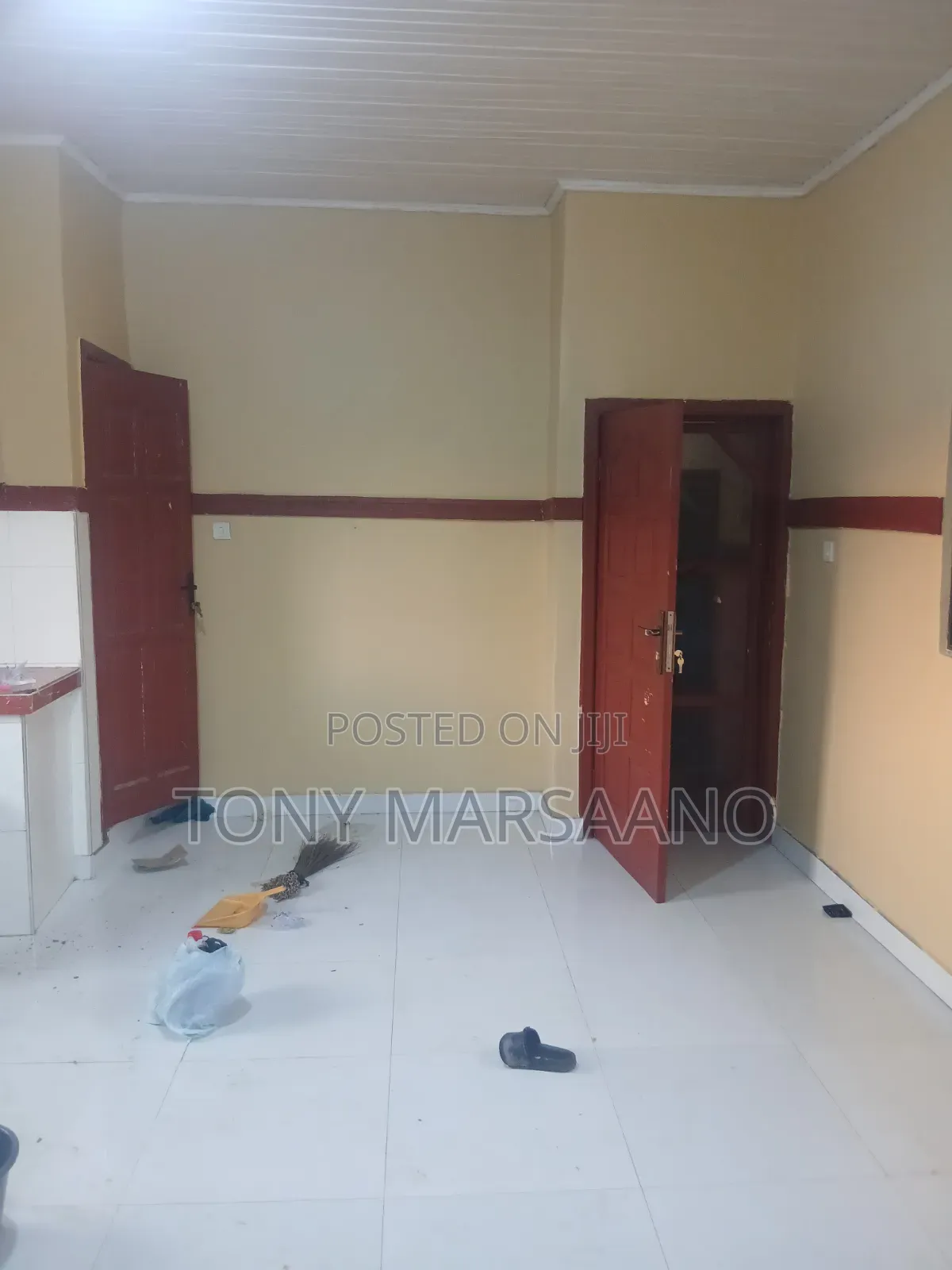 Studio Apartment in Westlegon, Medifem Area for rent