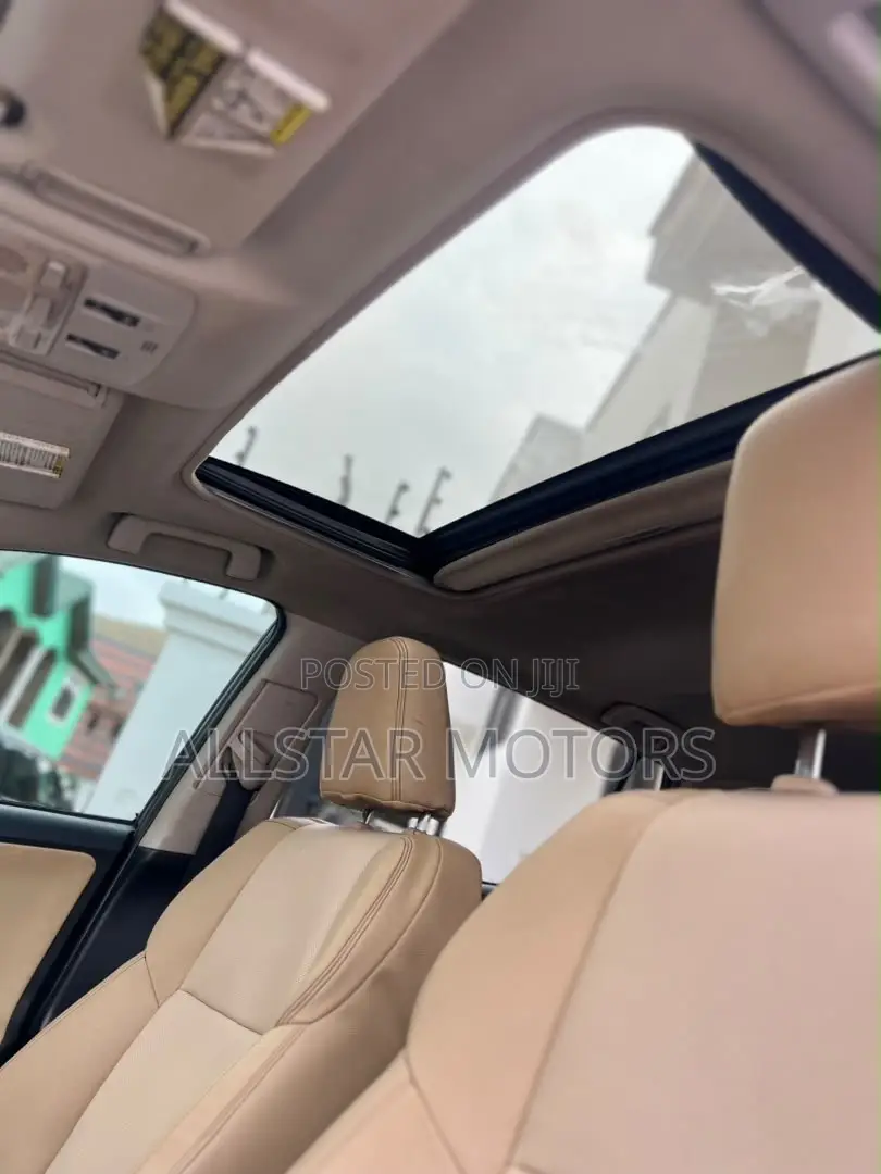Toyota RAV4 Limited 4dr SUV (2.5L 4cyl 6A) 2015 Black
