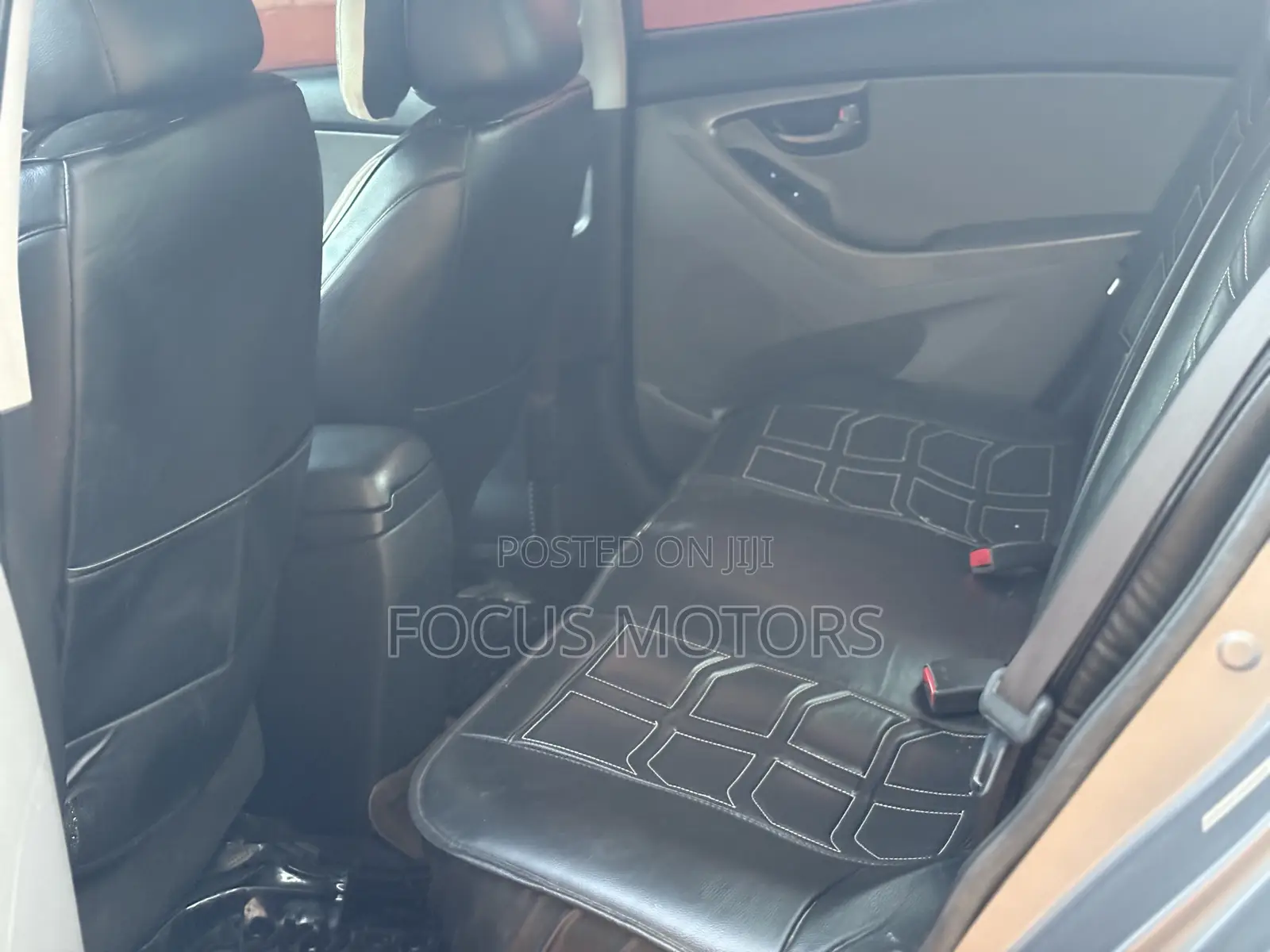 Hyundai Elantra Limited Sedan FWD (1.8L 4cyl 6A) 2013 Gray