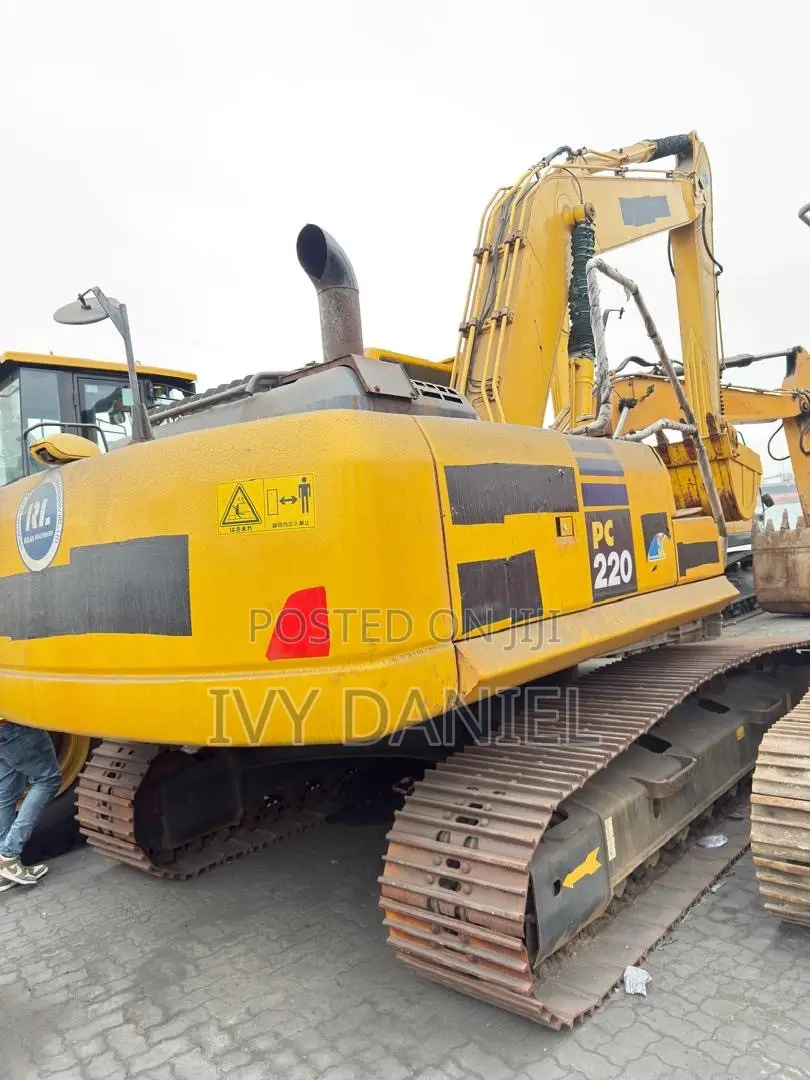 KOMATSU Machine Available (Ghana Used)