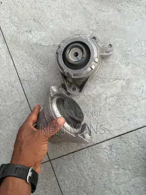 Mercedes Benz Engine Seat 2018