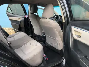 Toyota Corolla 2016 Black