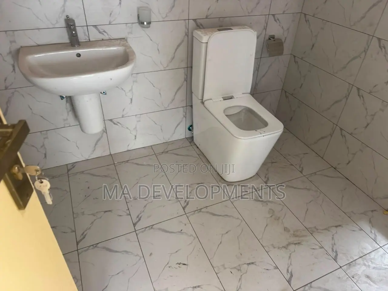 5bdrm House in Madev Realty, CFC Estates for rent