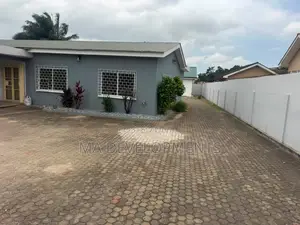 5bdrm House in Madev Realty, CFC Estates for rent