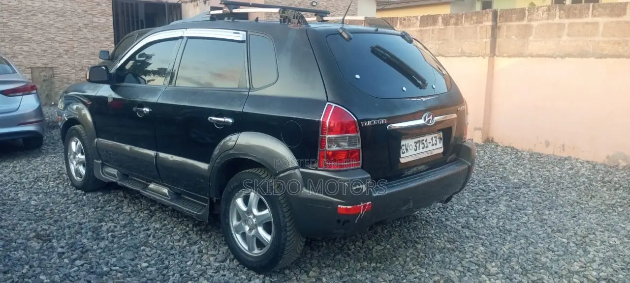 Hyundai Tucson GLS AWD 2010 Black