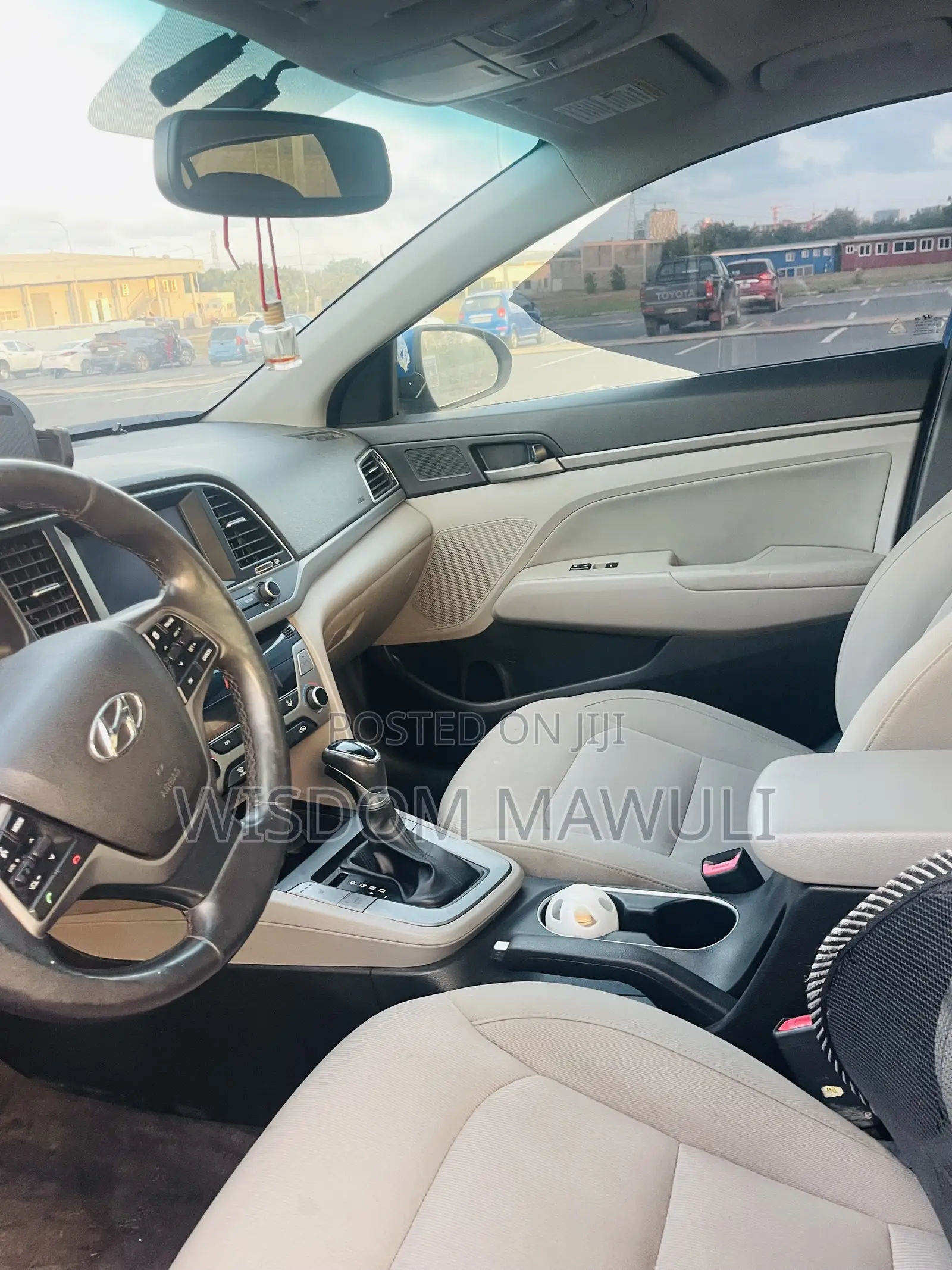 Hyundai Elantra 2027 Blue