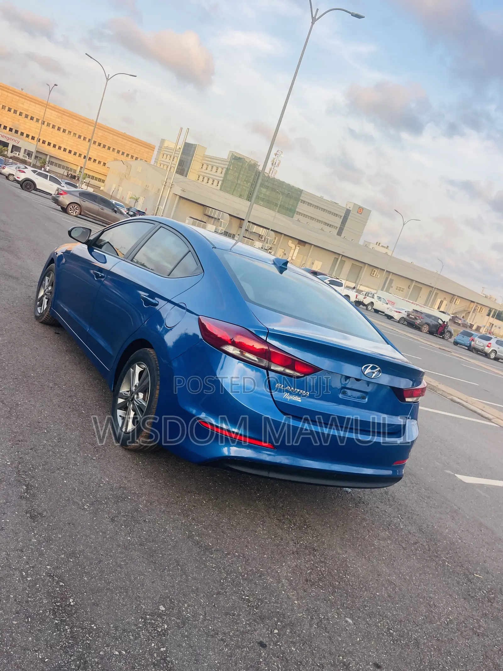 Hyundai Elantra 2027 Blue