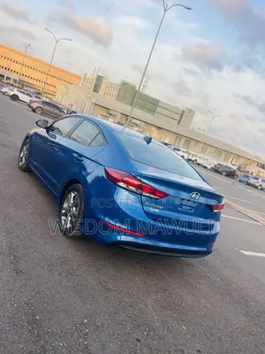 Hyundai Elantra 2027 Blue