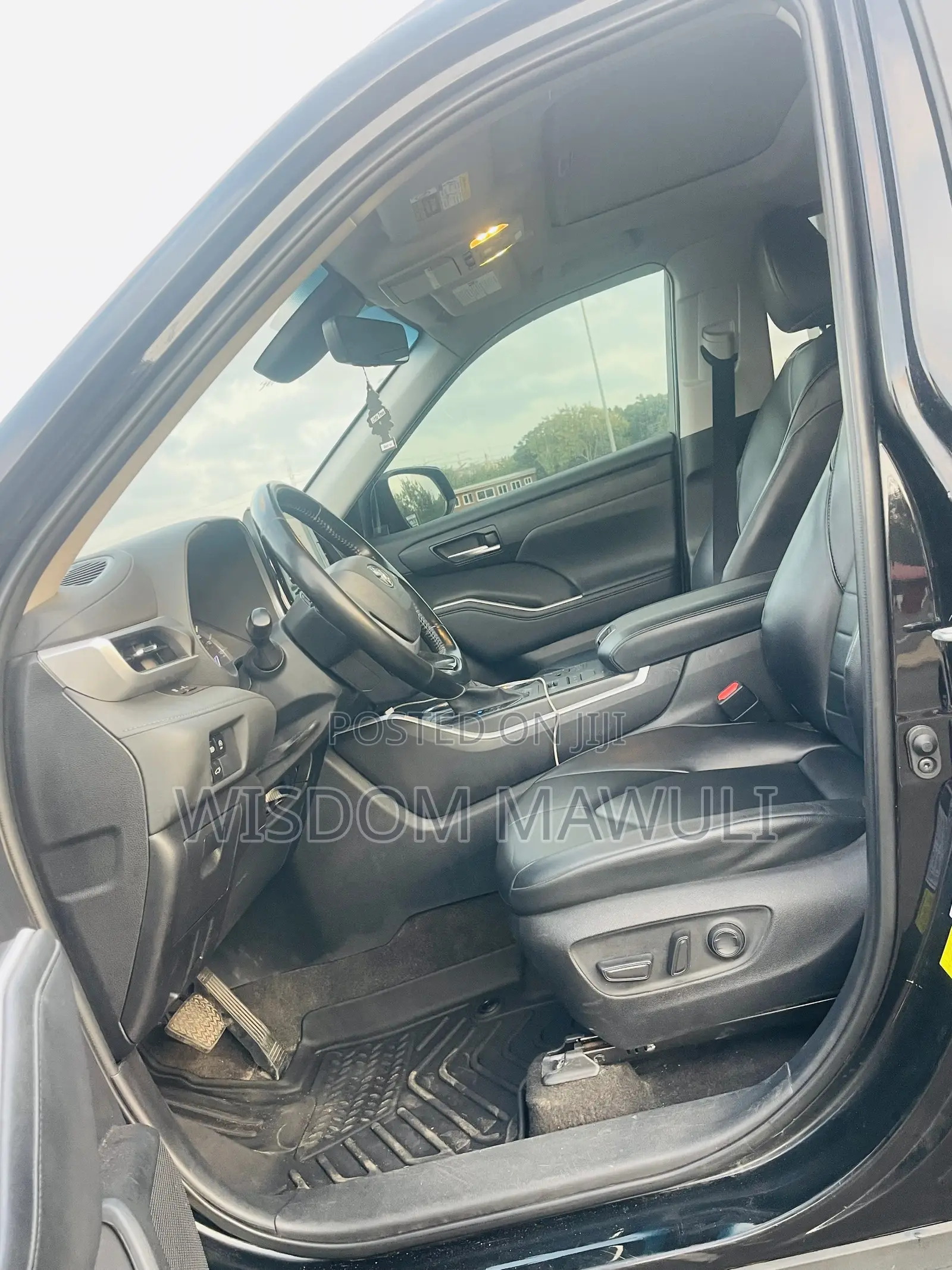 Toyota Highlander 2023 Black