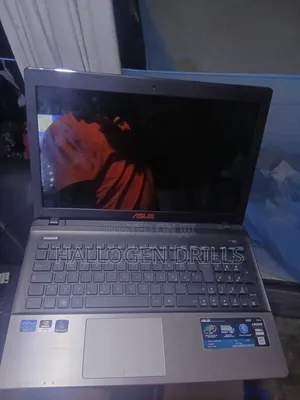 New Laptop Asus 6GB Intel Core i7 SSD 512GB
