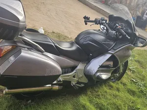 Honda 2016 Gray