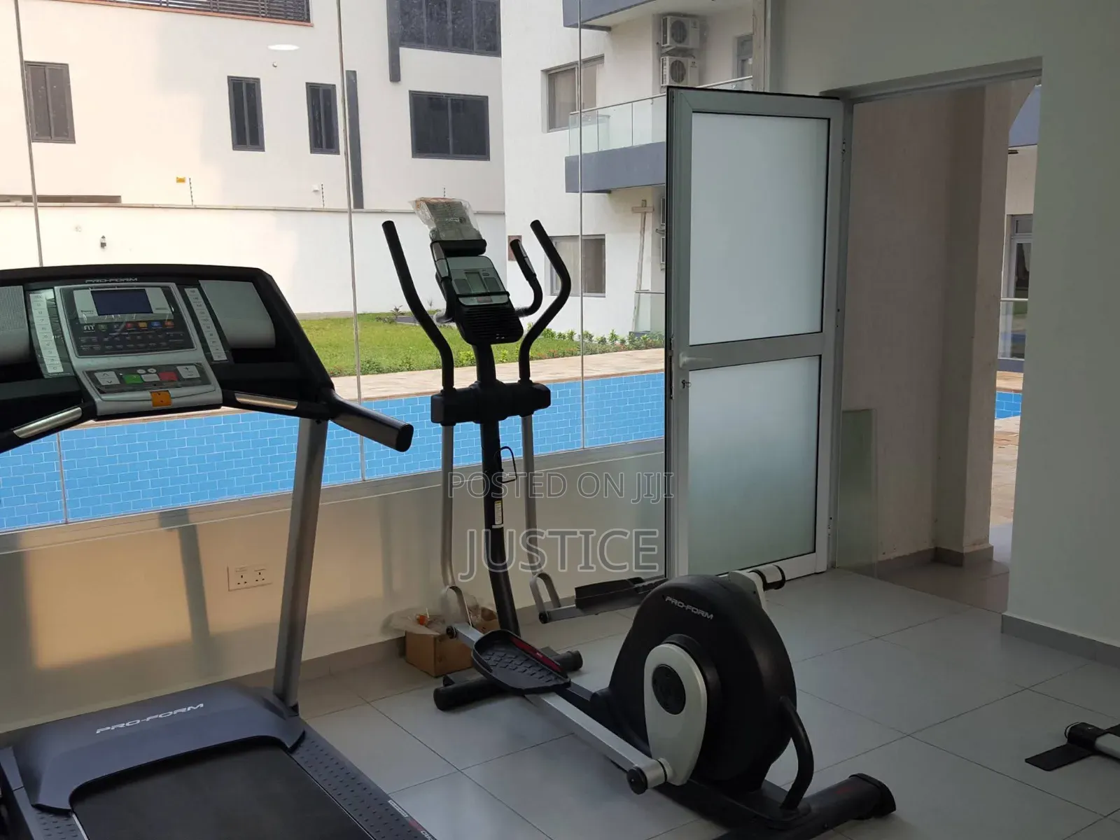 Furnished 3bdrm Apartment in Airport for sale