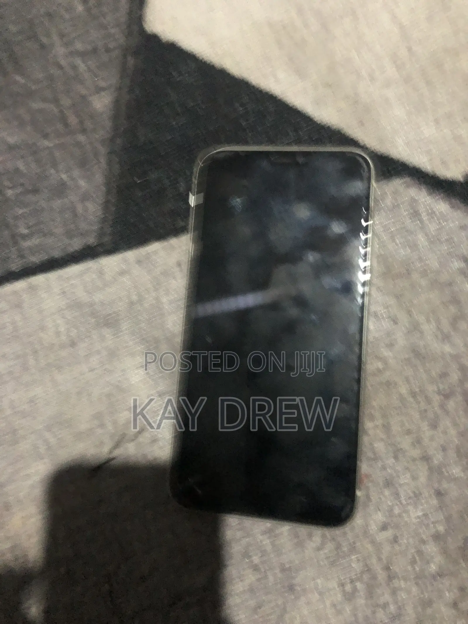 Apple iPhone 11 64 GB White