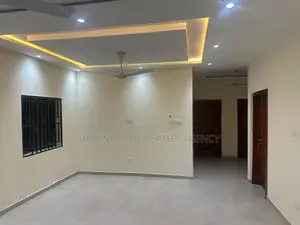 3bdrm House in Tema Com25 for rent