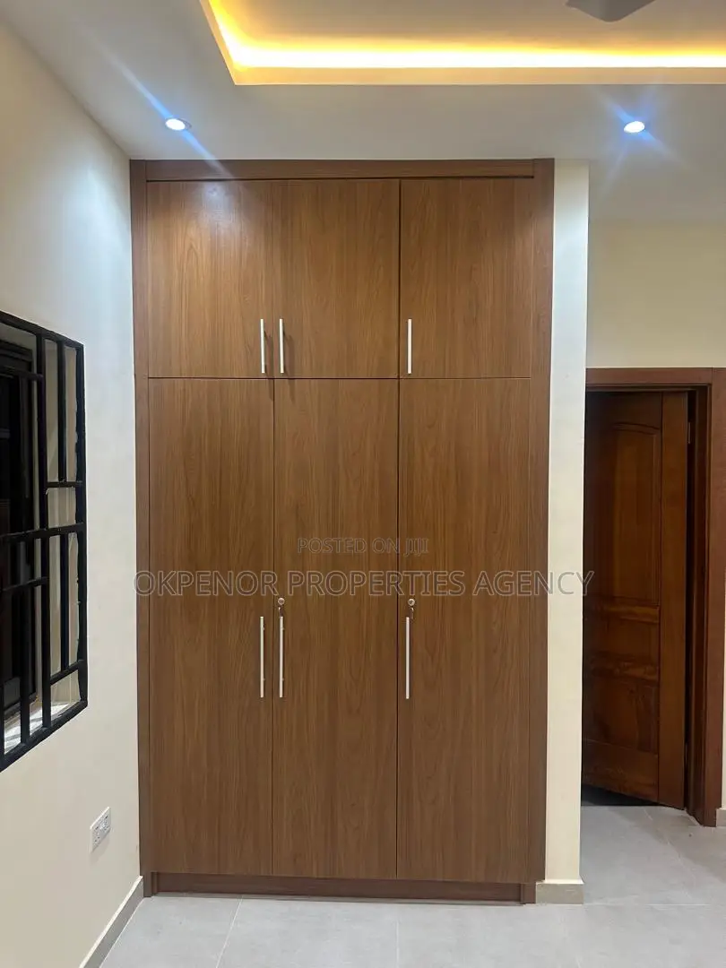 3bdrm House in Tema Com25 for rent