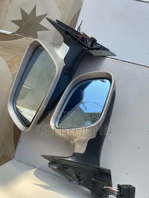 Golf 4 and Jetta 4 Driving Mirror Available
