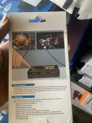 5-in-1 HDMI Switch.