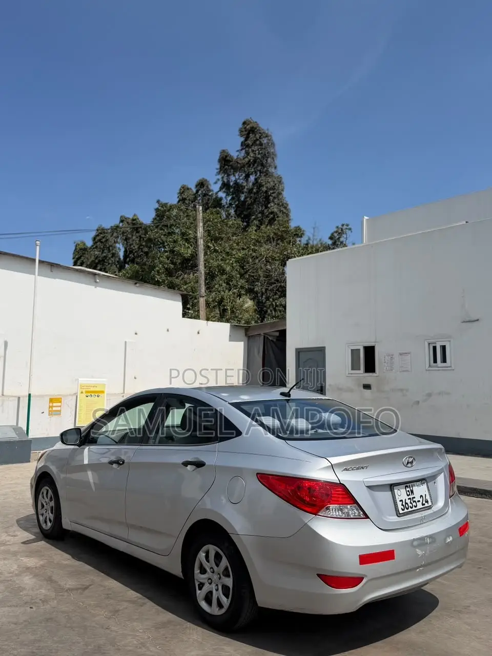 Hyundai Accent 2012 Gray