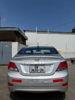 Hyundai Accent 2012 Gray