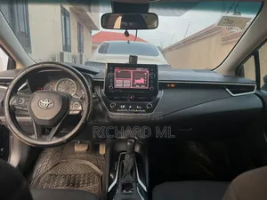 Toyota Corolla LE 2020 Black