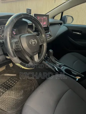 Toyota Corolla LE 2020 Black