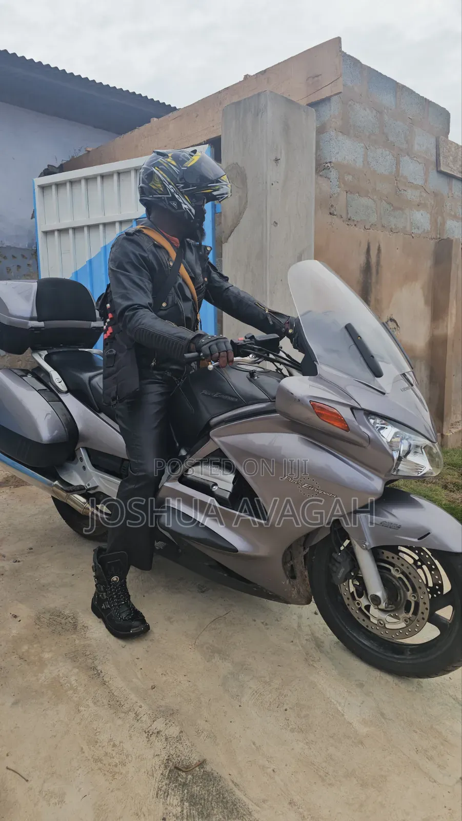 Honda 2016 Gray