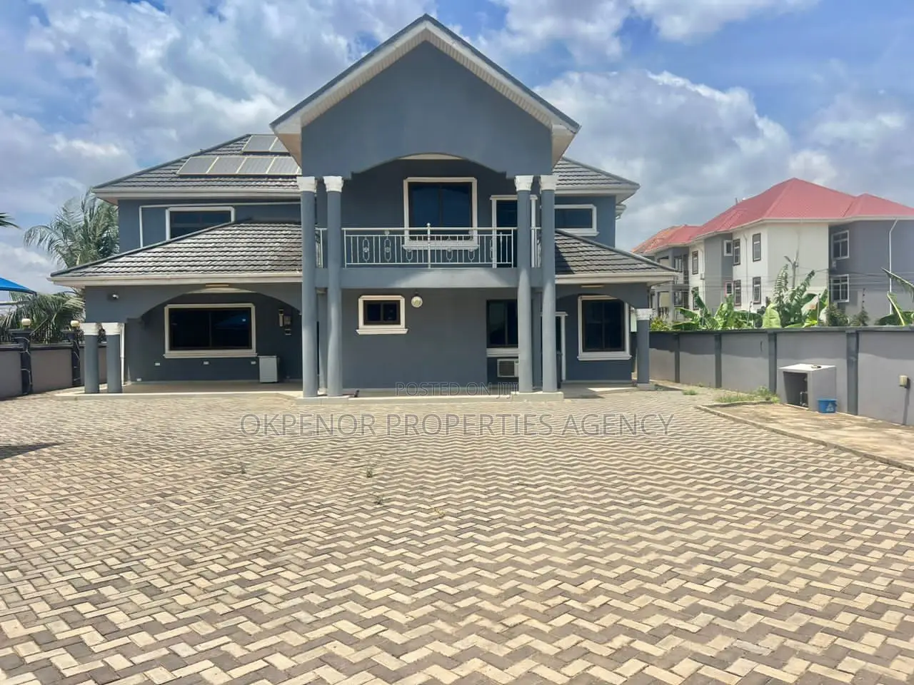Furnished 5bdrm House in Tema Com25 for rent
