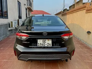 Toyota Corolla LE 2020 Black