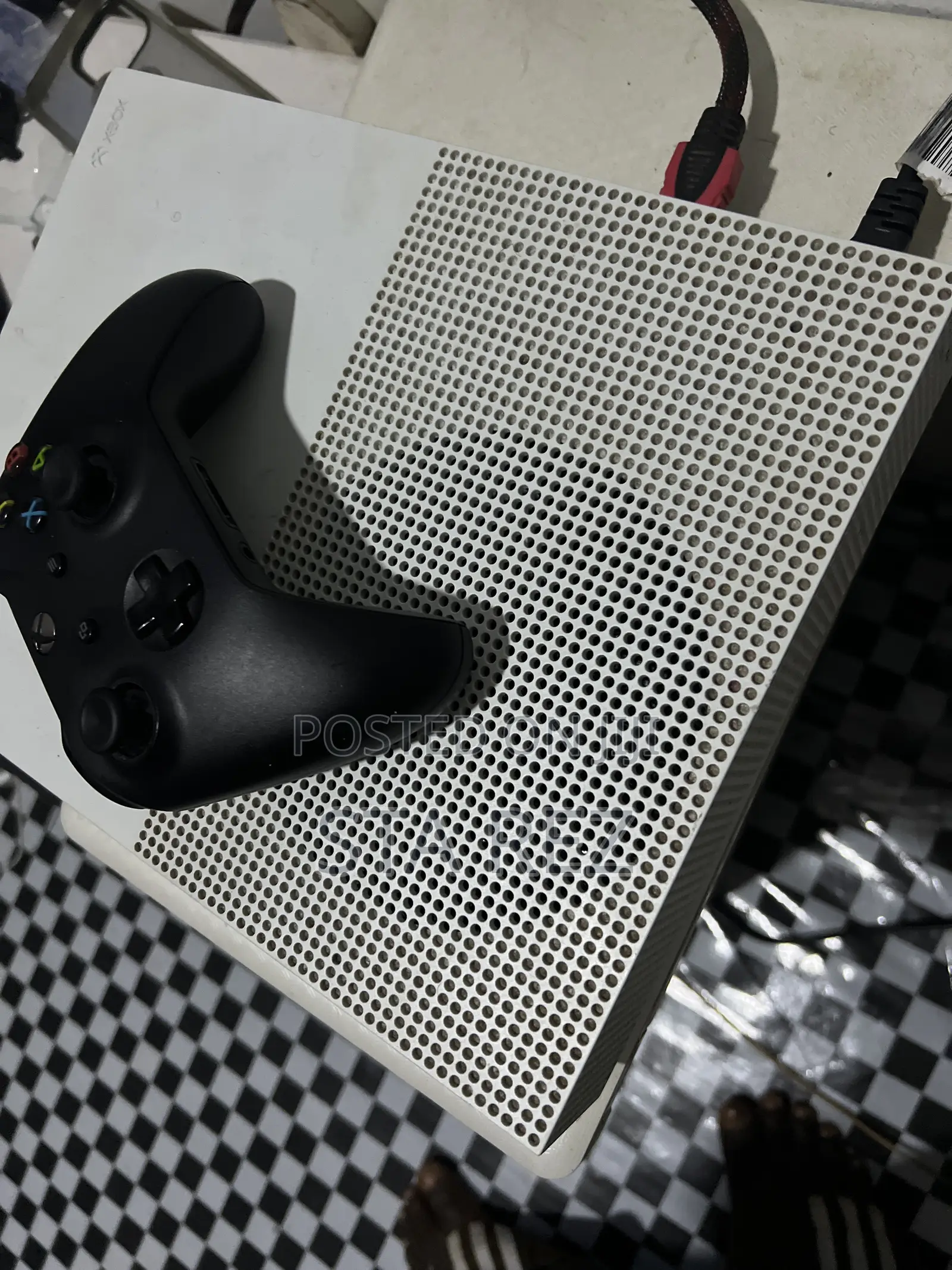 Xbox One S