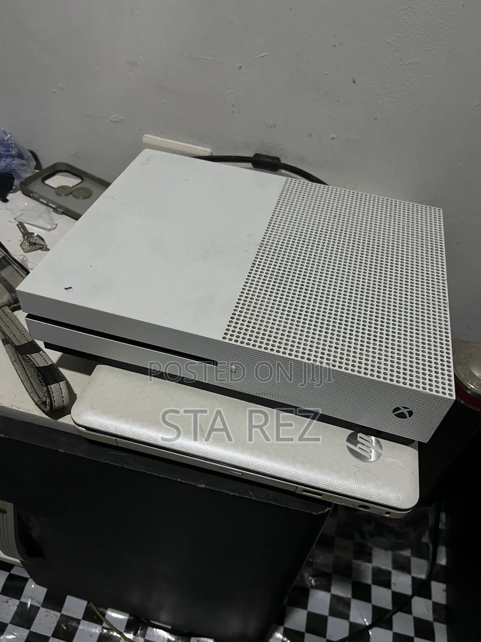 Xbox One S