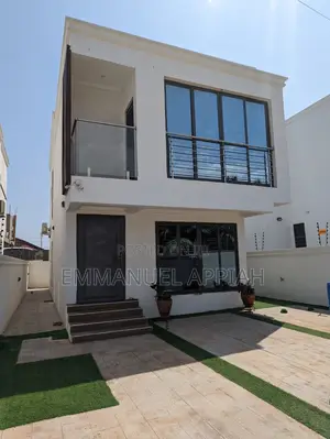3bdrm Duplex in School Junction, Accra Metropolitan for rent